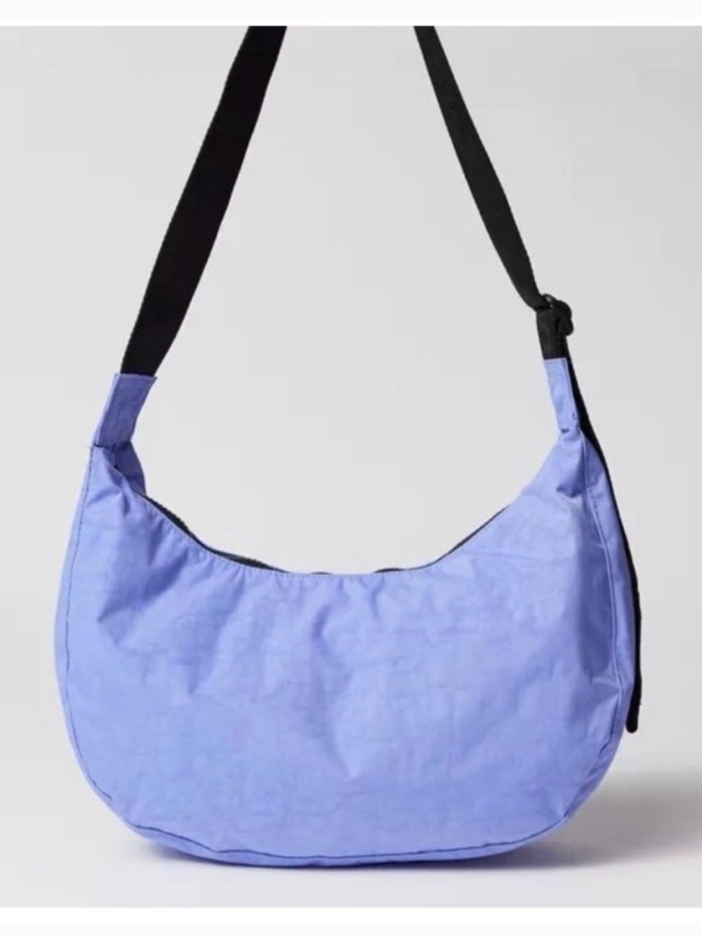 BAGGU Lilac Hello Kitty Strawberry & Apple Shoulder Bag with Black Strap - Picture 2 of 8